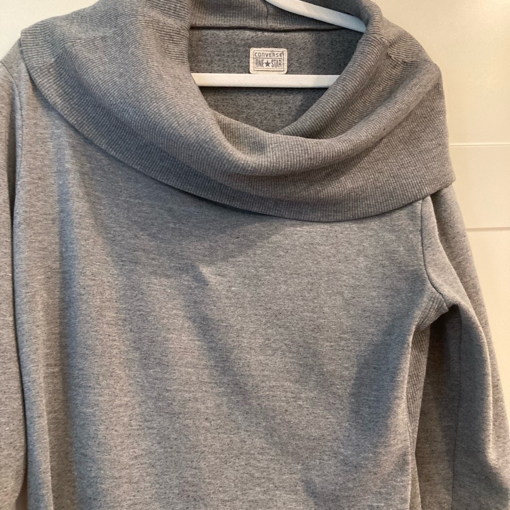 Converse One Star Womens XL Gray Cowl Neck sweatshirt Fleece , goes with all